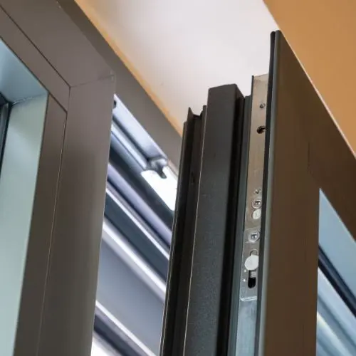 hlinikove okna a dvere