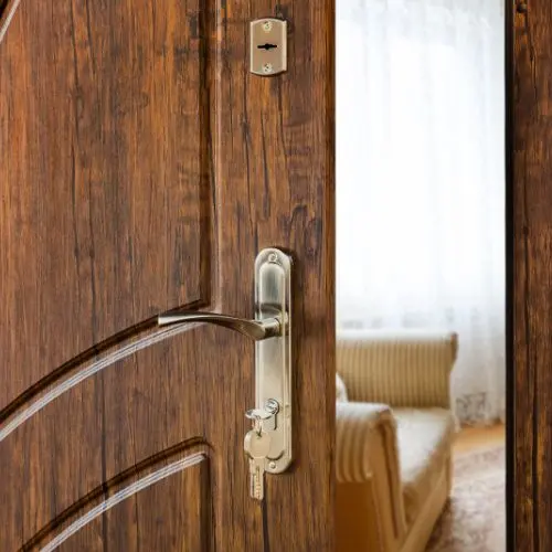 plastove dvere realizacie